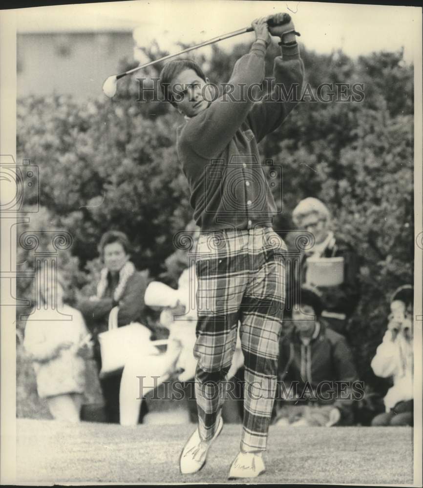 1969 Singer Pat Boone Drives Ball Down Fairway - Historic Images