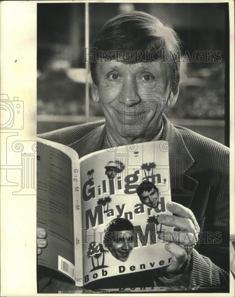 1993 Actor Bob Denver comes to town to promote new Gilligan book - Historic Images