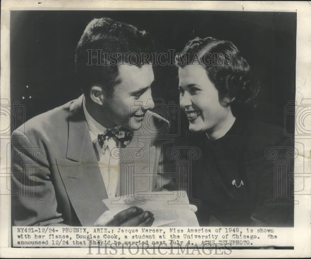 1952 Miss America 1949 Jacque Mercer and her fiance Douglas Cook - Historic Images