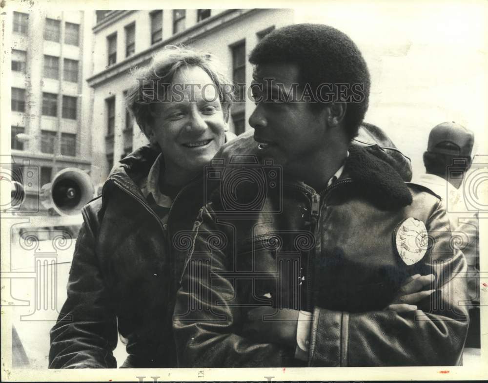 1984 Charles Haid and Michael Warren star in Hill Street Blues - Historic Images