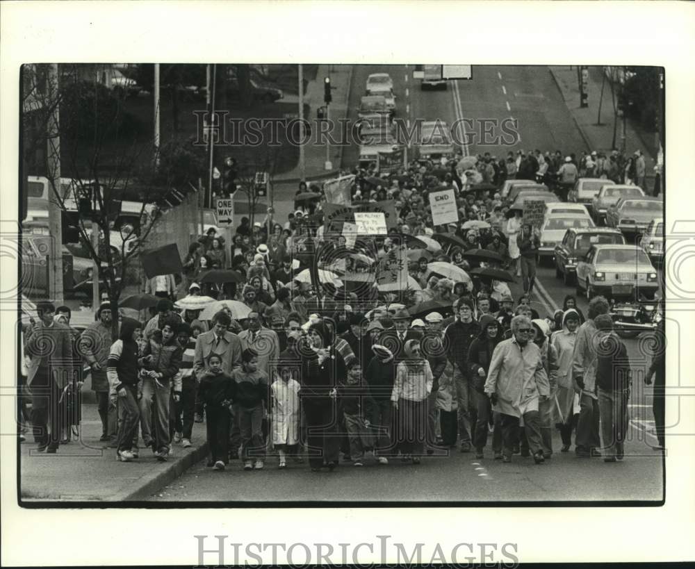 1983 Marchers Honor Slain Salvadoran Archbishop - Historic Images