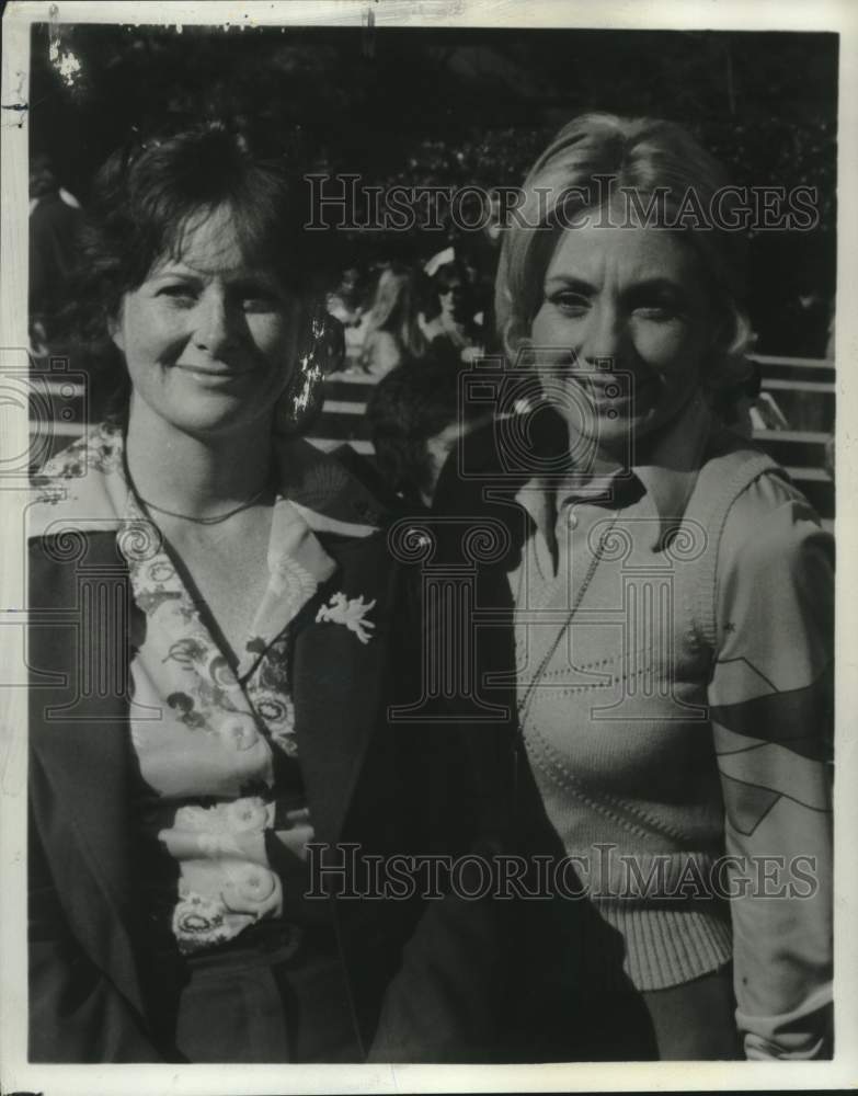 1975 Nancy Malone and Shirley Jones - Historic Images