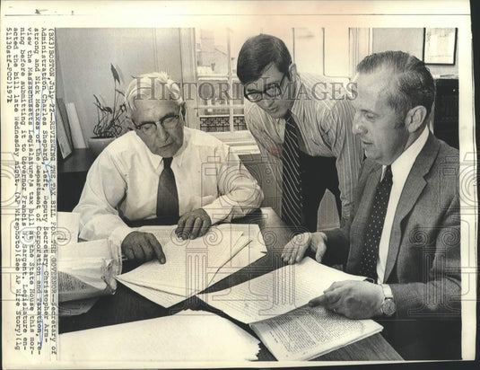 1971 Chris Armstrong & Nick Metaxes Review Mass. Legislature's Bill - Historic Images