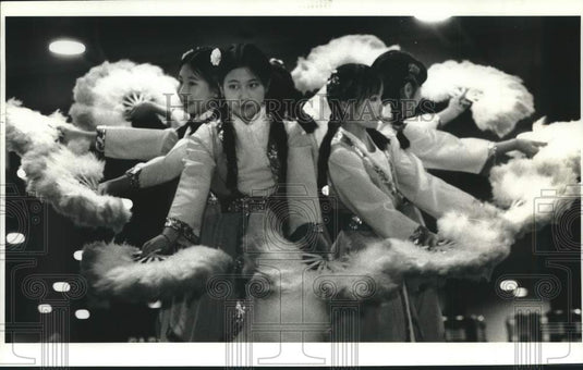 1996 American Chinese Arts Society perform traditional dance, Boston - Historic Images