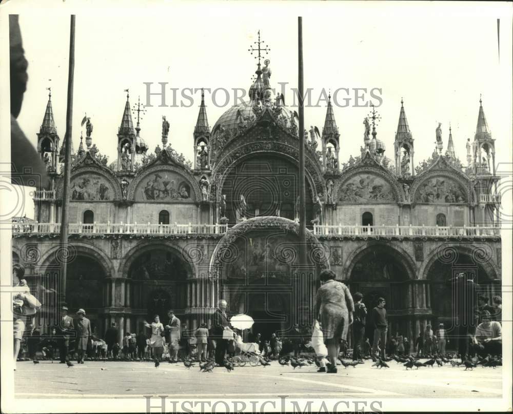 1970 Venice-Tourists enjoy St. Mark&#39;s Square during summer season - Historic Images