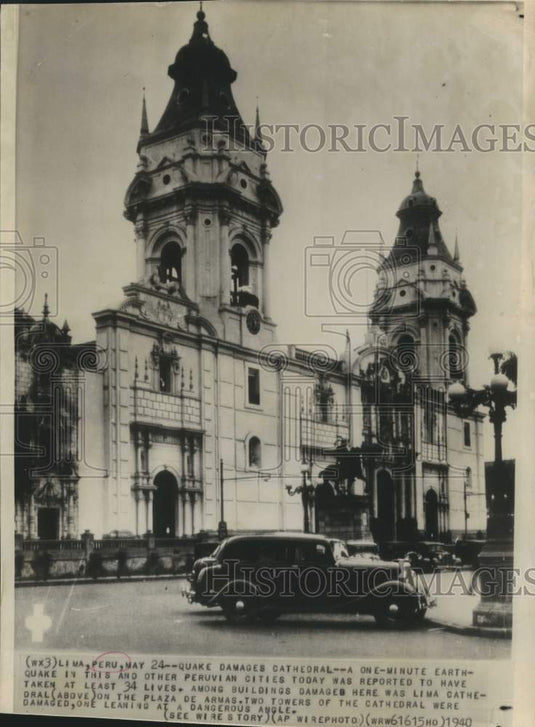1940 Press Photo Lima Cathedral on the Plaza De Armas damaged by Earthquake- Historic Images