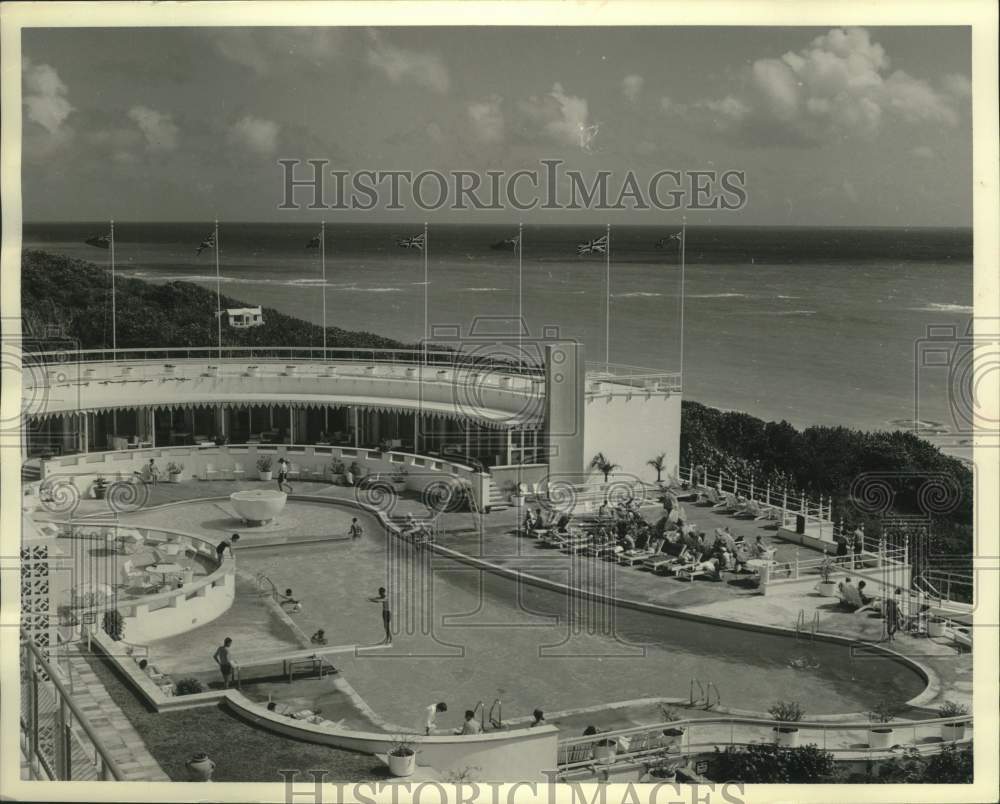 1968 Elbow Surf Club&#39;s pool and sunbathing area in Bermuda - Historic Images