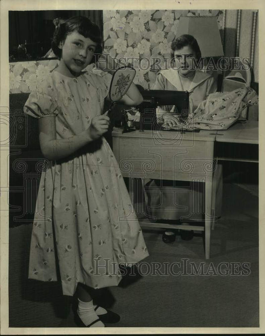 1955 St. Paul MN Four-H Dressmaking, Kathleen Swanson & Sue Watkins - Historic Images