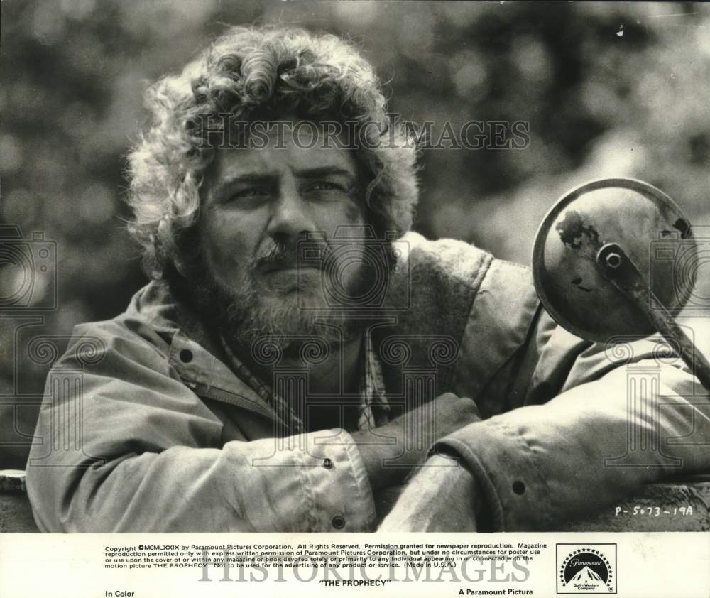 1979 Press Photo Robert Foxworth stars in Paramount Pictures &quot;Prophecy&quot; - Historic Images