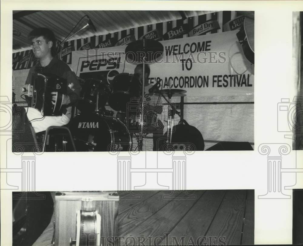 1992 Press Photo Steve Riley and The Mamou Playboys at Accordian Festival- Historic Images