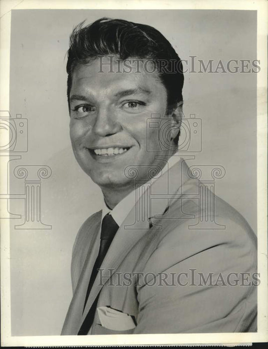 1957 Press Photo Guy Mitchell launches "The Guy Mitchell Show" on ABC - Historic Images