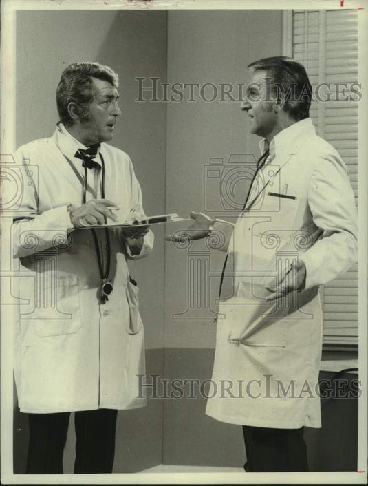1972 Press Photo Dean Martin and Danny Thomas in NBC-TV's "The Dean Martin Show" - Historic Images