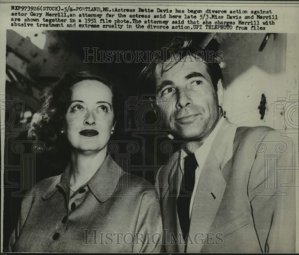 1951 Actress Bette Davis and her husband Gary Merrill-Historic Images