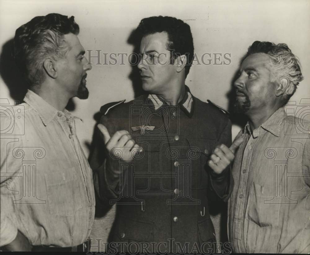 1952 Cornel Wilde, Paul Picerni &amp; Bob Alderette Star in &quot;Top Secret&quot;-Historic Images