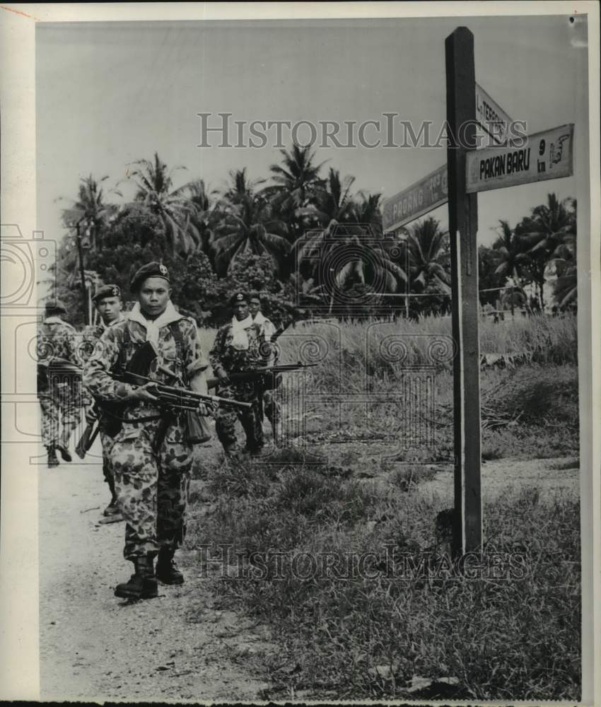 1958 Indonesian Government Paratroopers in Pakanbaru Area-Historic Images