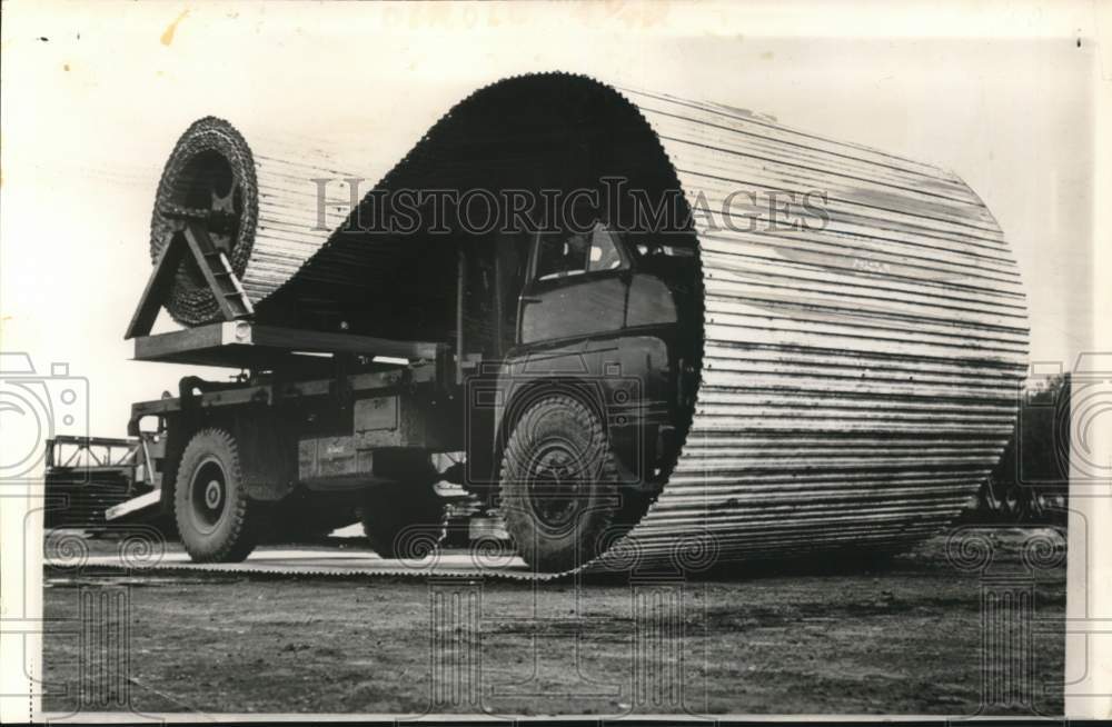 1963 British army truck at the Royal Military School of Engineering-Historic Images