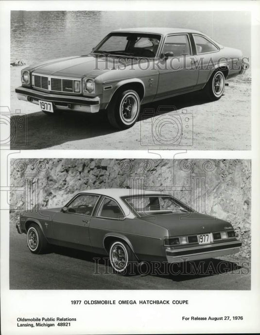 1976 Press Photo 1977 Oldsmobile Omega Hatchback Coupe - lrx63294- Historic Images