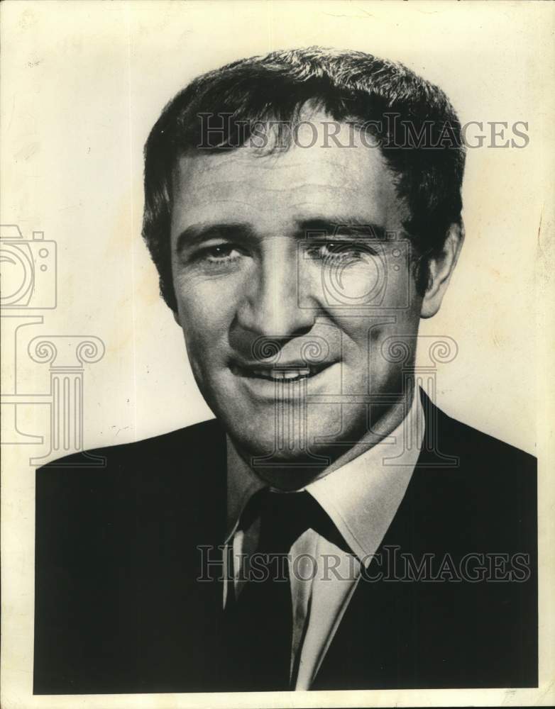 1968 Press Photo Actor Richard Harris stars in the film "A Man Called Horse" - Historic Images