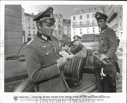 Press Photo Christopher Plummer starring in "Triple Cross" - lrx95229- Historic Images