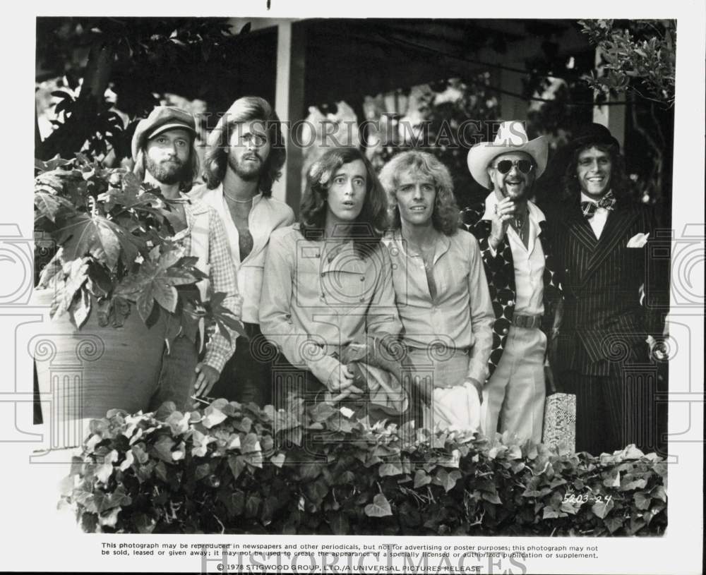 1978 Press Photo Sgt. Pepper&#39;s Lonely Hearts Club Band arrive in Los Angeles- Historic Images