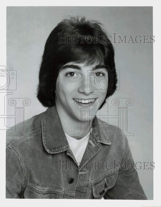 Press Photo Scott Baio stars in "Joanie Loves Chachi" on ABC - lry17496- Historic Images