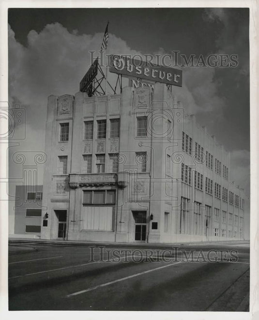 Press Photo The old Charlotte Observer & News Building - lry19027- Historic Images