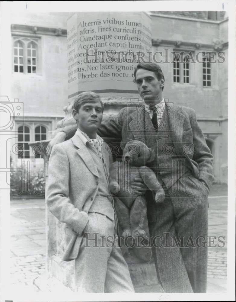 1982 Press Photo Jeremy Irons and Anthony Andrews star in &quot;Brideshead Revisited&quot;- Historic Images