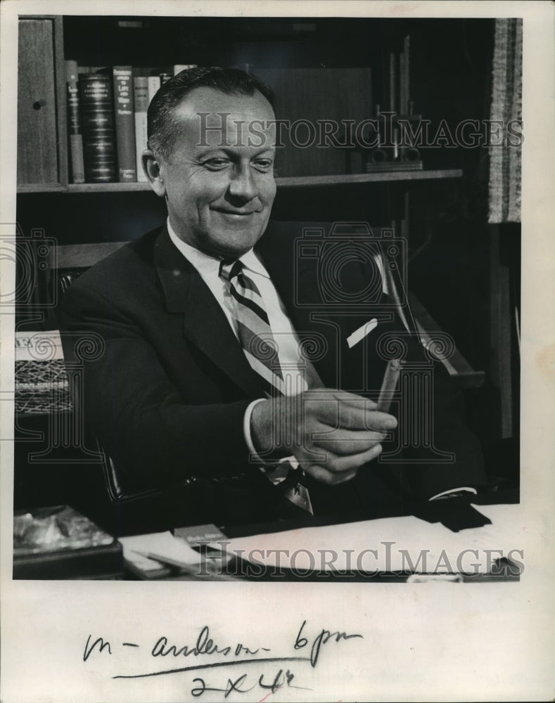 1964 Press Photo Ross F. Anderson, Boston Store Presdient - mja00794-Historic Images
