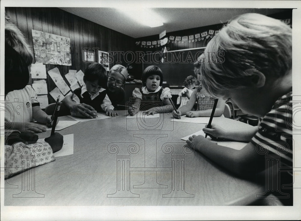 1978 Press Photo Academy of Basic Education pupils in Brookfield - mja00801 - Historic Images