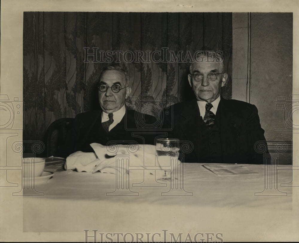 1949 Press Photo Judge Charles L Aarons & Chief Justice Marvin B Rosenberry-Historic Images