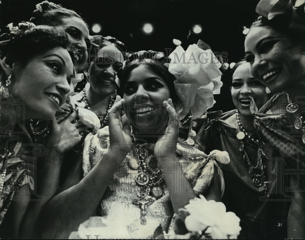 1972 Press Photo Maria Luisa Gonzales of The Ballet Folklorico in Chiapas - Historic Images