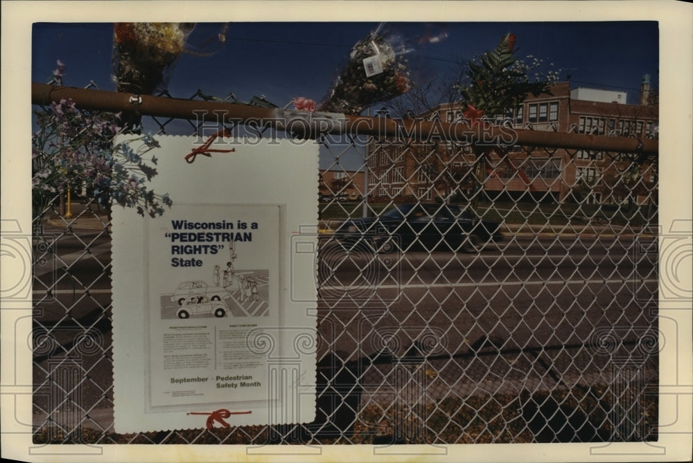 1991 Press Photo E Washington Ave & 4th St , where 2 HS student died, hit by car-Historic Images