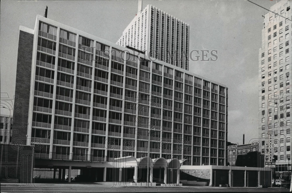 1978 Press Photo Milwaukee&#39;s Downtowner Motor Inn now Admiral Inn - mja01631 - Historic Images