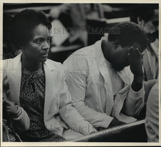 1984 Press Photo Eric B Adway's parents, Bobble and Arthur reacted as an inquest-Historic Images
