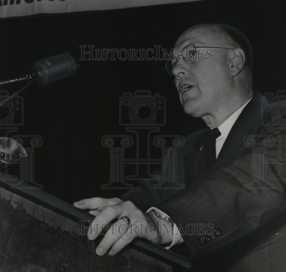 1954 Press Photo Charles F. Brannan Speaks at State Democratic Convention-Historic Images