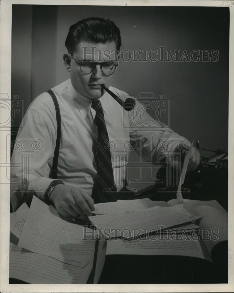 1948 Press Photo H. Russell Austin at work - mja03363 - Historic Images