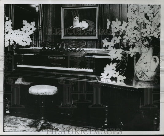 1962 Press Photo Clara Barton's square grand piano - mja03918 - Historic Images