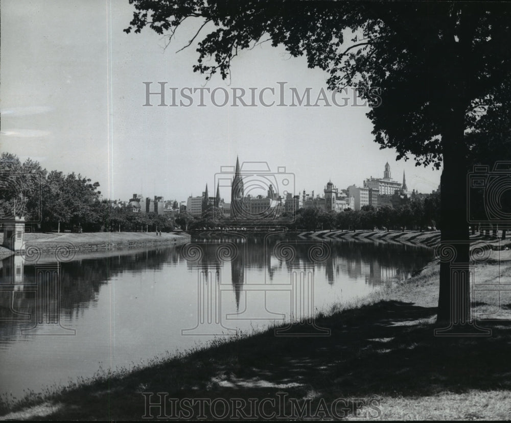 1959 Press Photo Yarra River Flowing Through Melbourne in Australia - mja03966- Historic Images