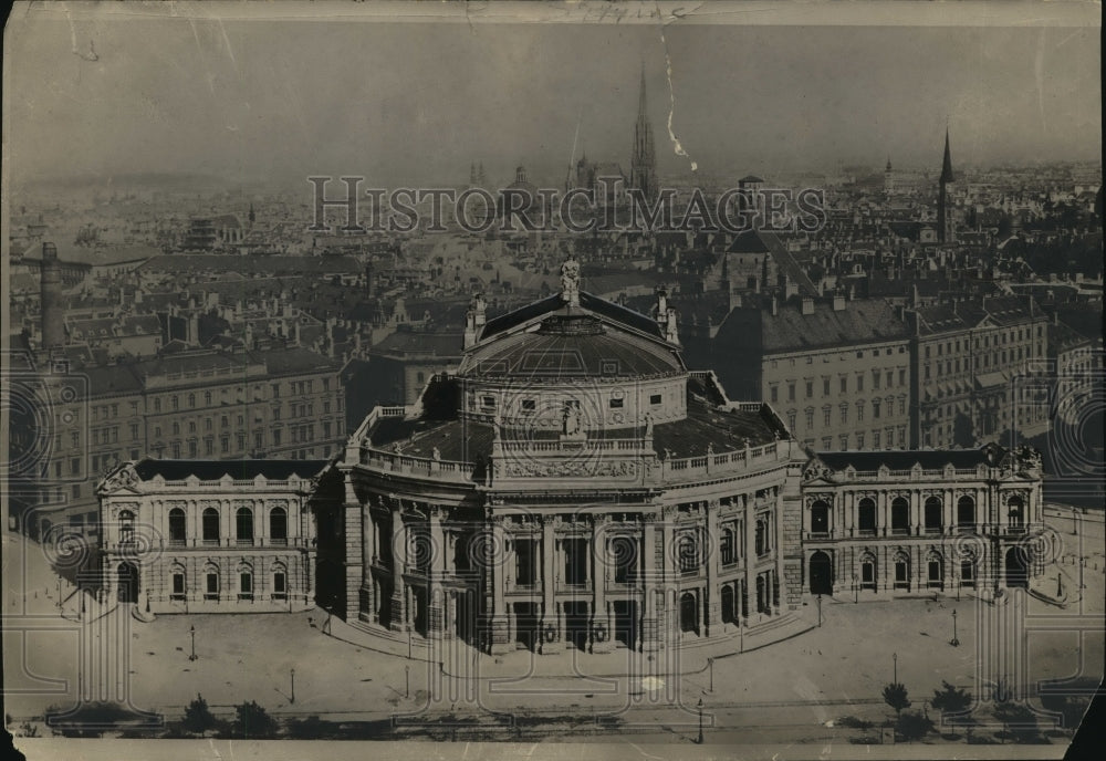 1927 Press Photo City Hall in Vienna - mja04116 - Historic Images