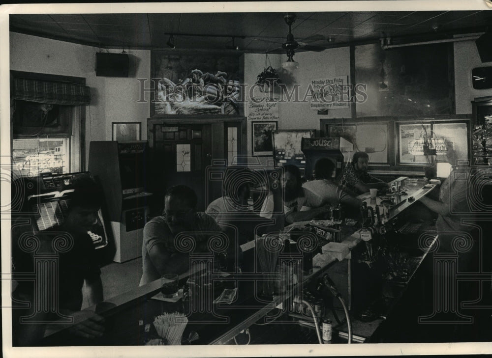 1987 Press Photo The Barrel-Riders Pub, owned by James C Haertel - mja04453 - Historic Images