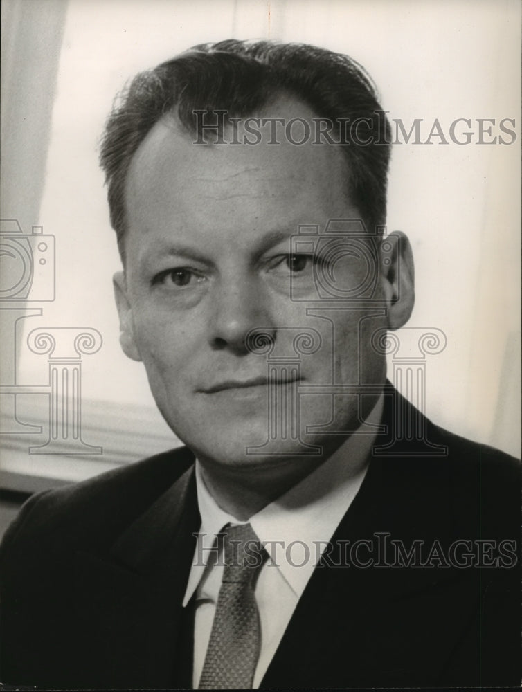 1964 Press Photo Willy Brandt, Registered Burgarmeister von West-Berlin - Historic Images