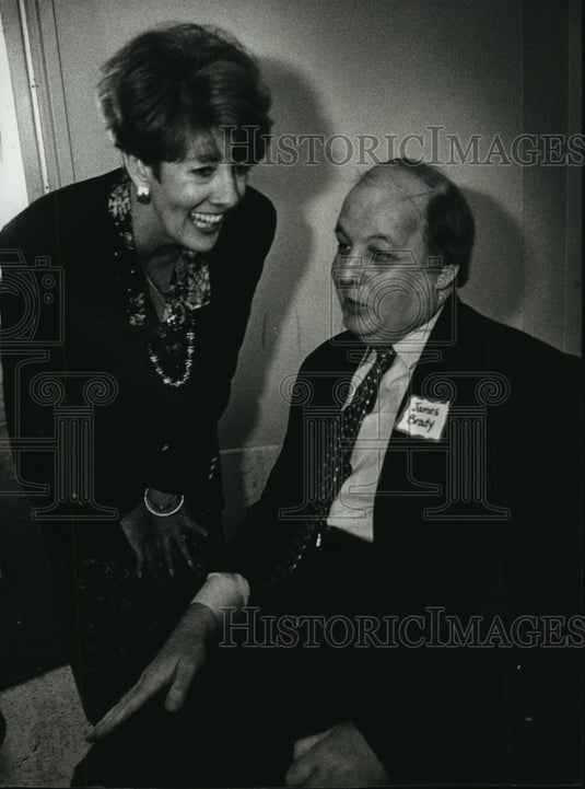 1993 Press Photo James Brady & Wisconsin first lady Sue Ann Thompson - mja05224 - Historic Images
