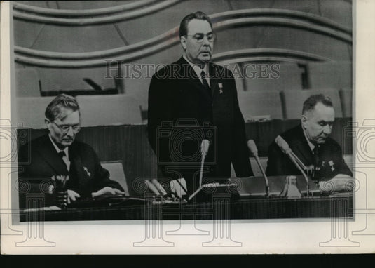 1966 Press Photo First Secretary Leonid Brezhnev speaks to Soviet Congress - Historic Images