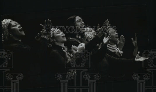 1994 Press Photo Hansberry-Sands Theater Company at the Performing Arts Center - Historic Images