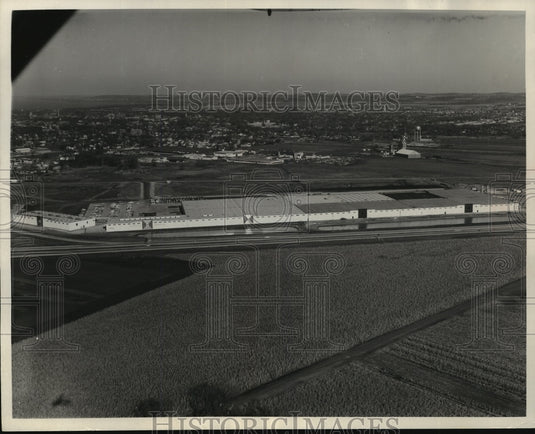1965 Press Photo The second phase of Kiekhaefer Corp's expansion in Fond du Lac - Historic Images