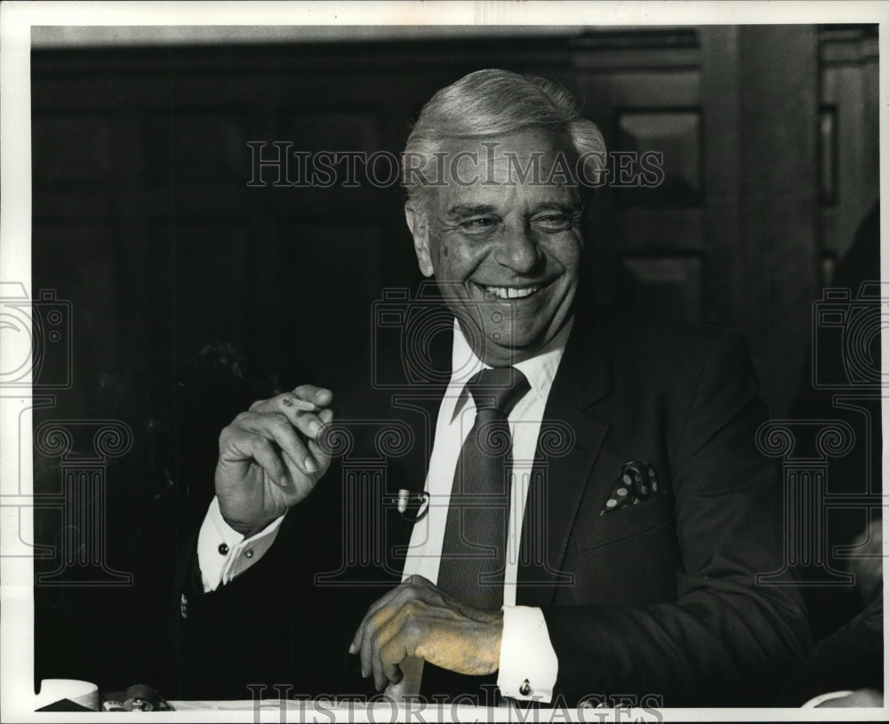 1978 Press Photo Victor Kiam of Gillette and New England Patriots - mja06053 - Historic Images