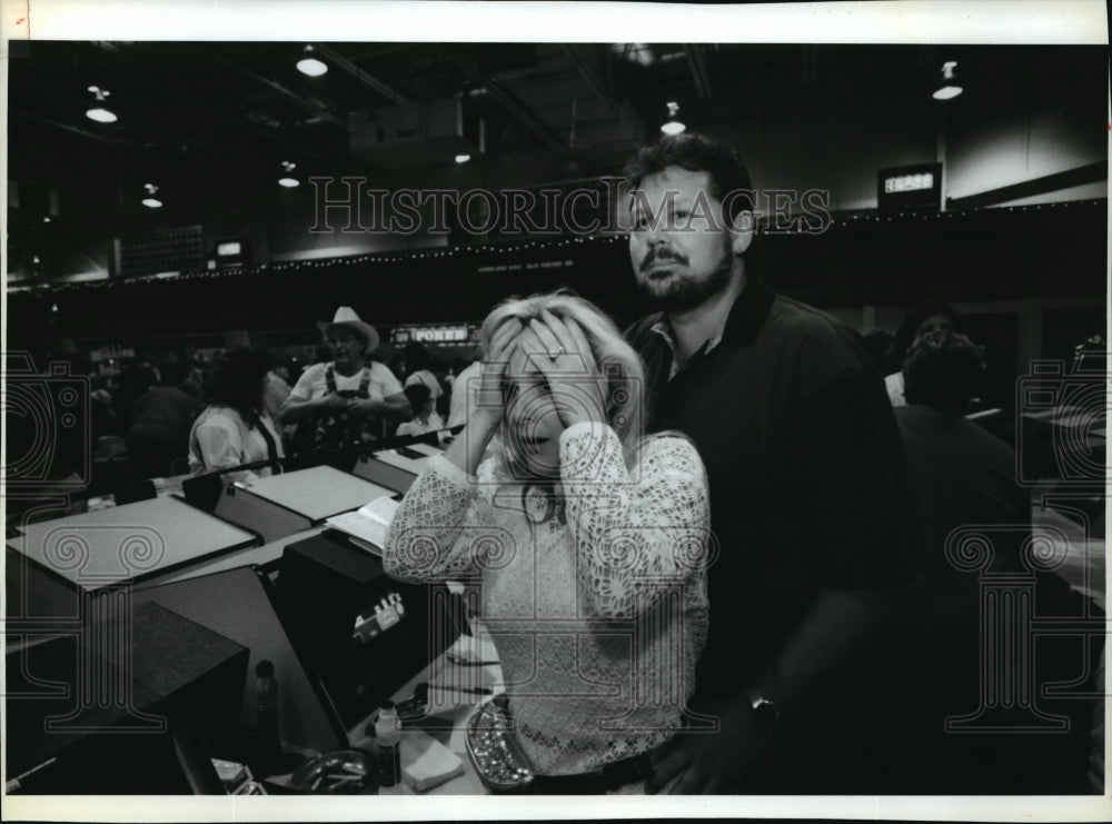 1994 Press Photo Martha Hilworth & John Stephens, wins $250,000 bingo jackpot-Historic Images