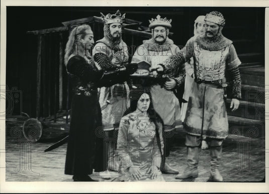 1983 Press PhotoScene in American Players Theater "Tamburlaine The Great,Part I" - Historic Images