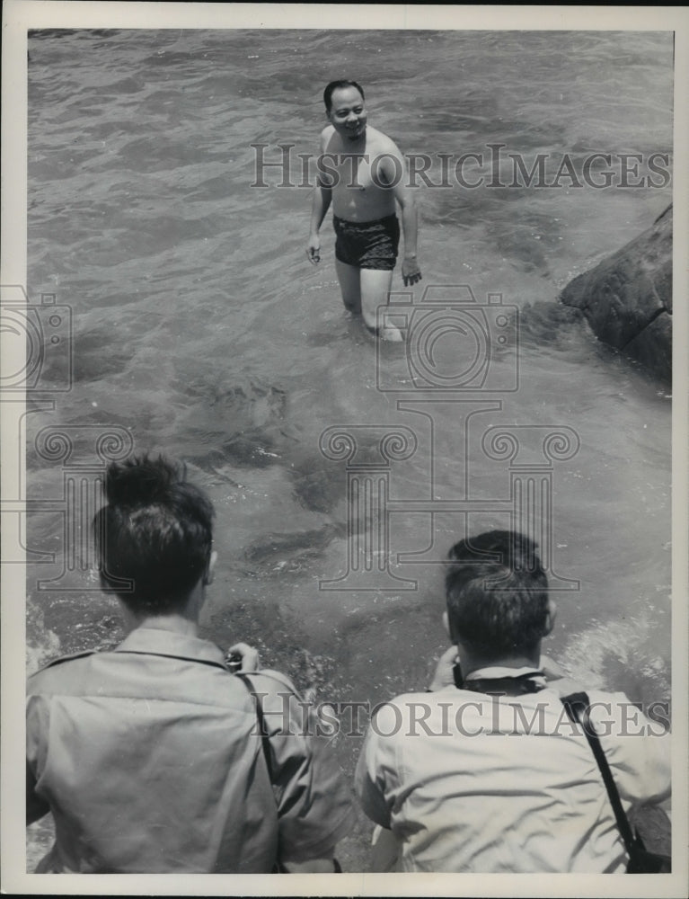 1964 Viet Nam&#39;s Strongman Major General Nguyen Khanh takes a dip - Historic Images