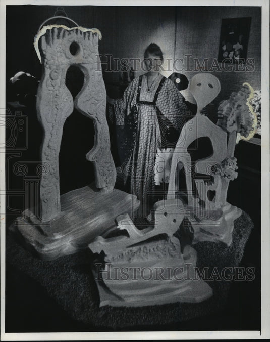1978 Pat Aiken, painter, at Lewis Lively Arts-Historic Images